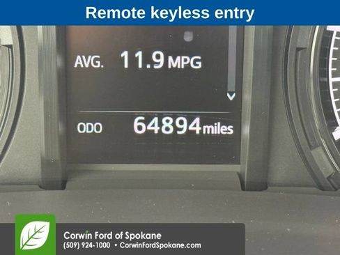 Used 2021 Toyota 4Runner SR5 AWD/4WD image 4