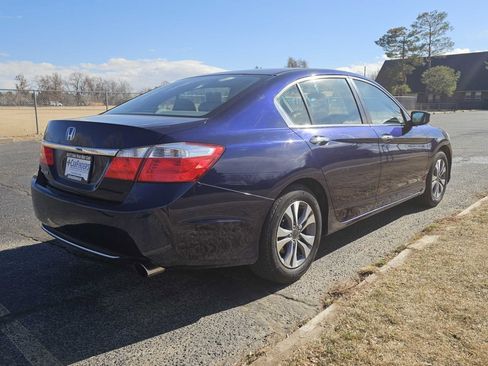 Used 2014 Honda Accord LX image 5