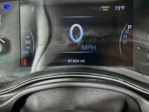 Used 2021 Jeep Grand Cherokee High Altitude AWD/4WD image 21