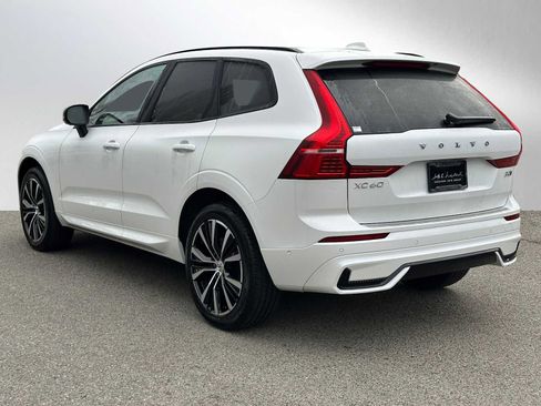 Used 2025 Volvo XC60 B5 Plus w/ Protection Package Premier image 5