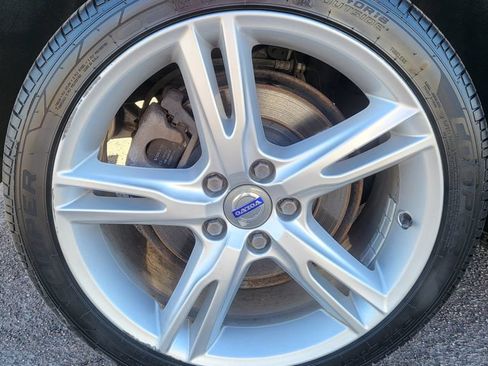 Used 2016 Volvo V60 T5 Premier w/ Protection Package FWD image 13
