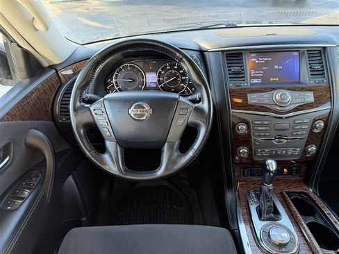 Used 2017 Nissan Armada SV AWD/4WD image 10