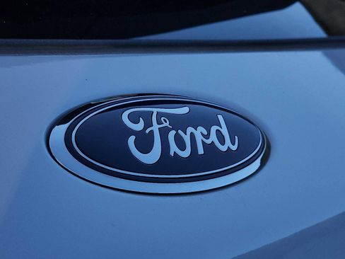 Used 2025 Ford Escape Active image 30