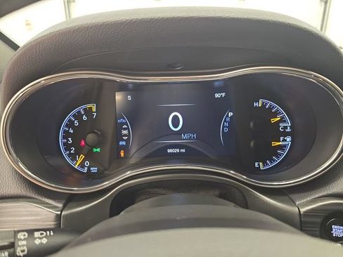 Used 2020 Jeep Grand Cherokee Laredo w/ Quick Order Package 2BN North AWD/4WD image 29