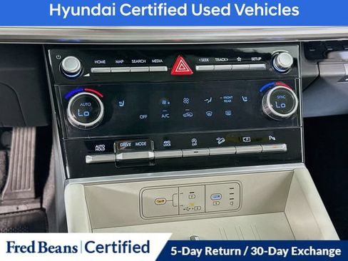Used 2025 Hyundai Santa Fe SEL AWD/4WD image 25