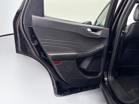 Used 2025 Ford Escape ST-Line FWD image 26