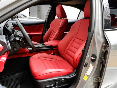 Used 2024 Lexus IS 500 image 35