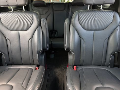 Certified 2025 Hyundai Palisade Calligraphy AWD/4WD image 13