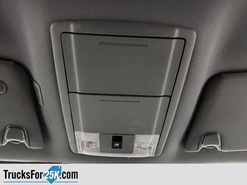 Used 2014 Ford F150 Lariat w/ Lariat Chrome Package image 24