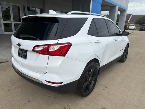 Used 2021 Chevrolet Equinox Premier w/ Redline Edition FWD image 6