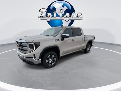 New 2026 GMC Sierra 1500 SLE image 4