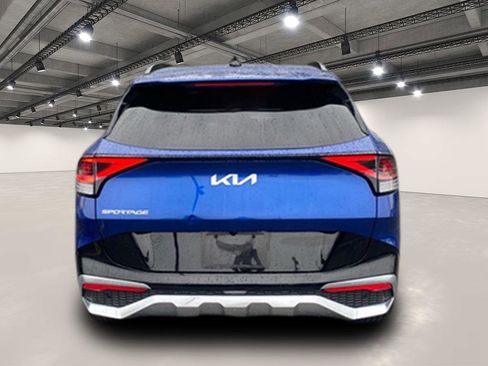 Used 2023 Kia Sportage SX image 7