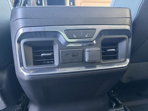 Used 2020 Chevrolet Silverado 2500 High Country w/ Technology Package image 20