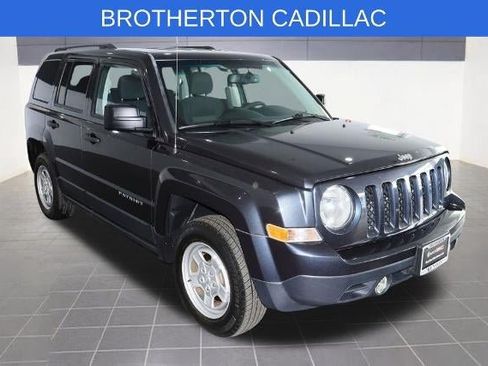 Used 2016 Jeep Patriot Sport AWD/4WD image 8