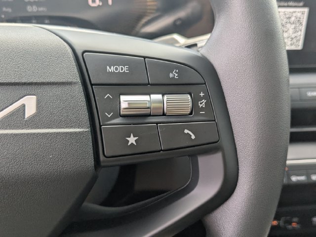 New 2026 Kia K4 FWD image 24