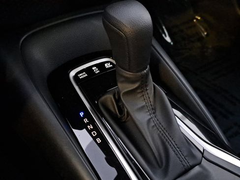 New 2026 Toyota Corolla LE image 31