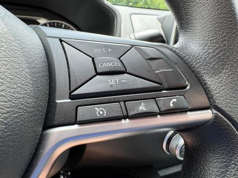 Used 2023 Nissan Altima 2.5 SV image 17