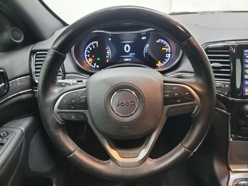 Used 2021 Jeep Grand Cherokee Overland image 17