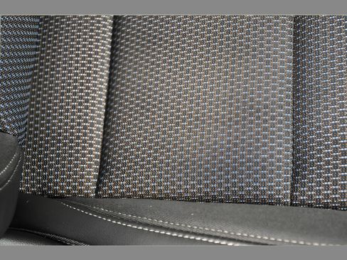 Used 2022 Buick Envision Preferred FWD image 29