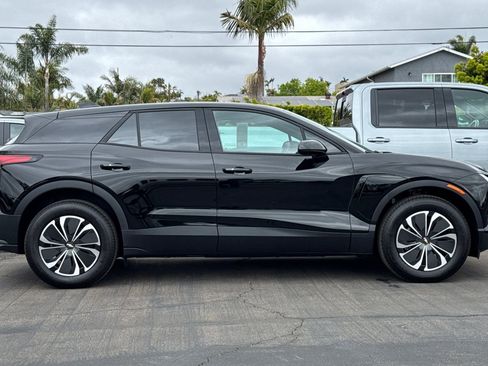 New 2025 Chevrolet Blazer EV LT image 3