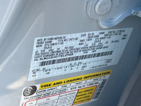 New 2026 Lincoln Navigator Premiere AWD/4WD image 30