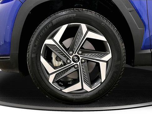 Used 2023 Hyundai Tucson Limited image 32