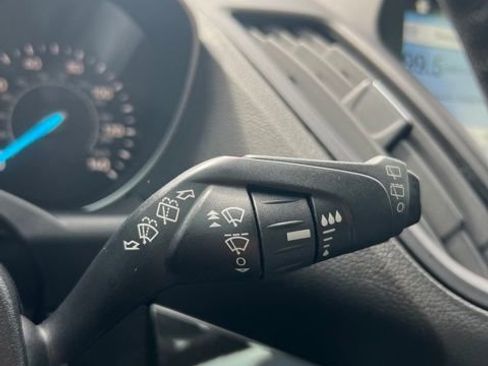 Used 2018 Ford Escape Titanium image 19