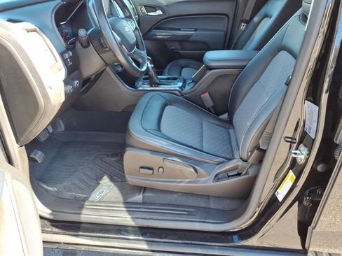Used 2022 Chevrolet Colorado Z71 image 13