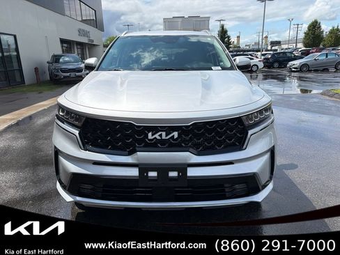 Certified 2023 Kia Sorento EX AWD/4WD image 4