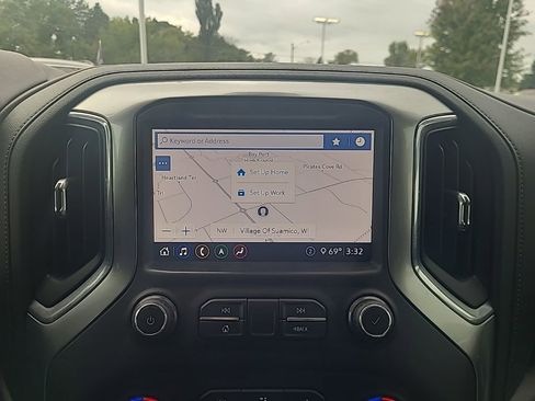 Used 2020 Chevrolet Silverado 1500 LTZ w/ LTZ Premium Package image 19