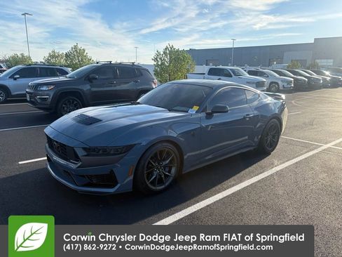 Used 2025 Ford Mustang Dark Horse image 2