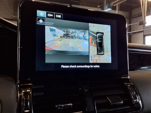 Used 2019 Lincoln Navigator L Reserve image 27