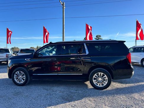 Used 2021 GMC Yukon XL SLT image 22