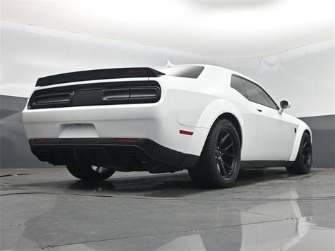Used 2021 Dodge Challenger SRT Hellcat Redeye image 41