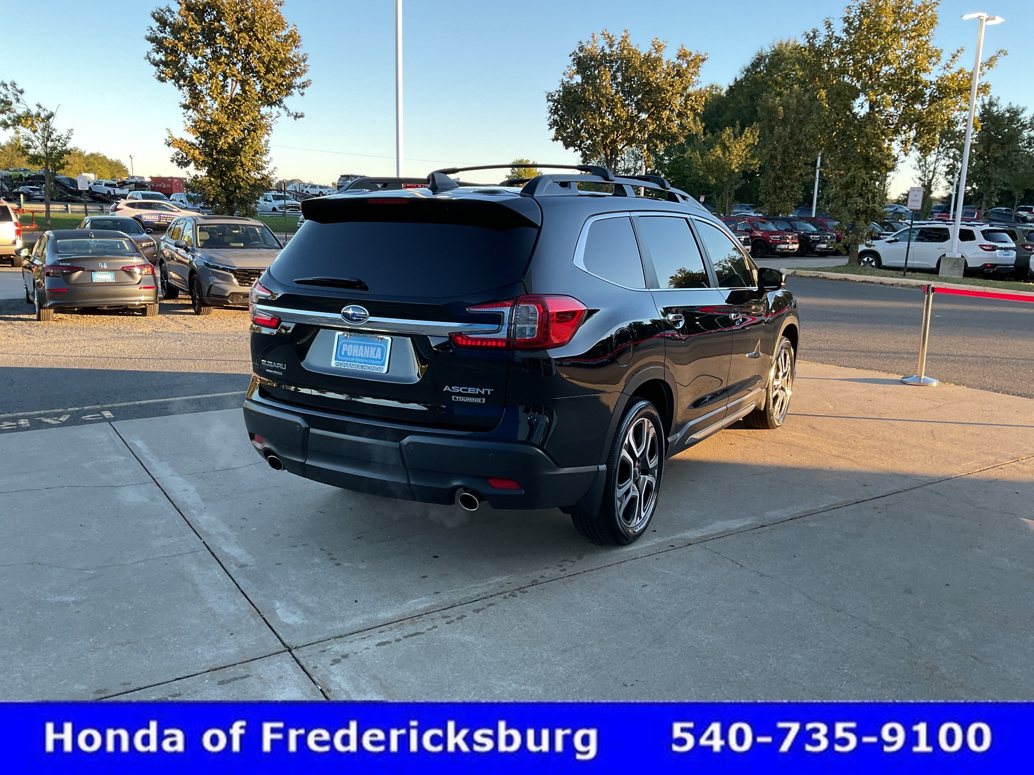 Used 2025 Subaru Ascent Touring AWD/4WD image 6
