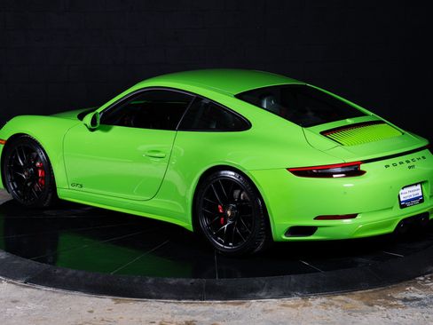 Used 2018 Porsche 911 Carrera GTS RWD image 33