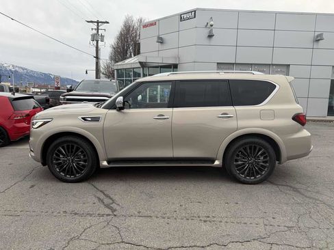 Used 2023 INFINITI QX80 Sensory w/ Cargo Package image 9
