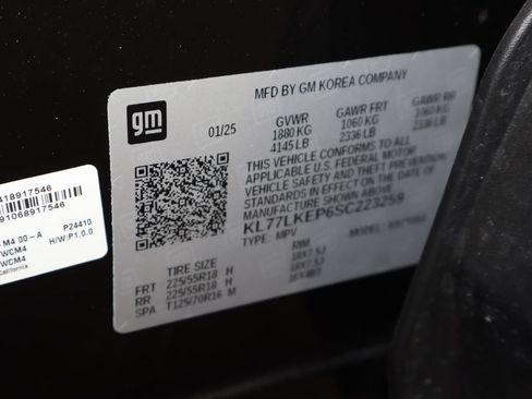 Used 2025 Chevrolet Trax ACTIV w/ Driver Confidence Package FWD image 24