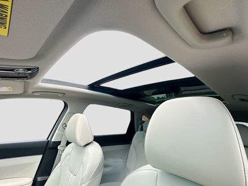 New 2026 Kia Sorento EX FWD image 23