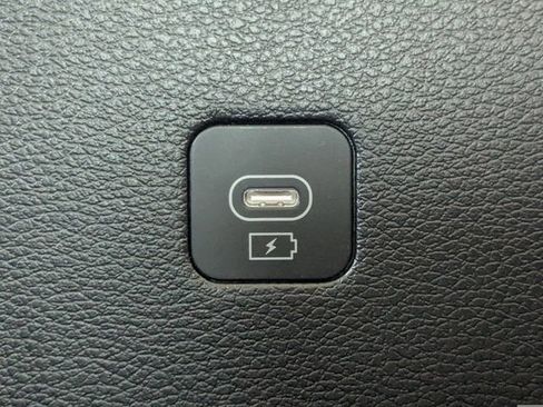 Certified 2025 Kia Telluride S FWD image 18