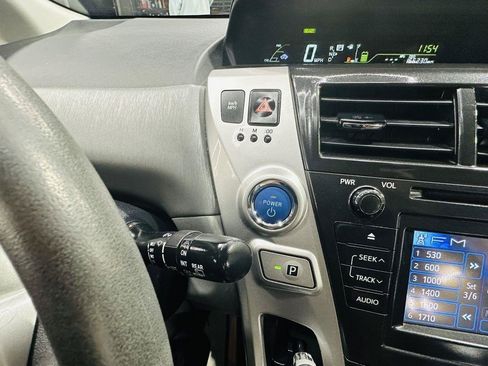 Used 2012 Toyota Prius V Five FWD image 19