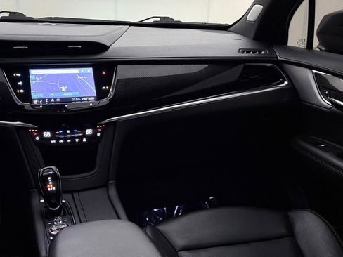 Used 2020 Cadillac XT6 Sport image 29