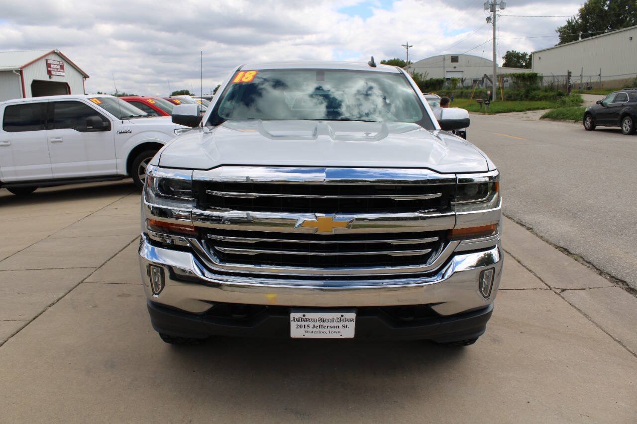 Used 2018 Chevrolet Silverado 1500 LT w/ All Star Edition AWD/4WD image 3