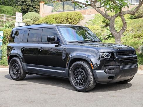 Used 2022 Land Rover Defender 110 S AWD/4WD image 7
