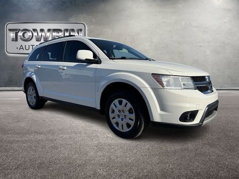 Used 2018 Dodge Journey SXT w/ Connectivity Group image 2