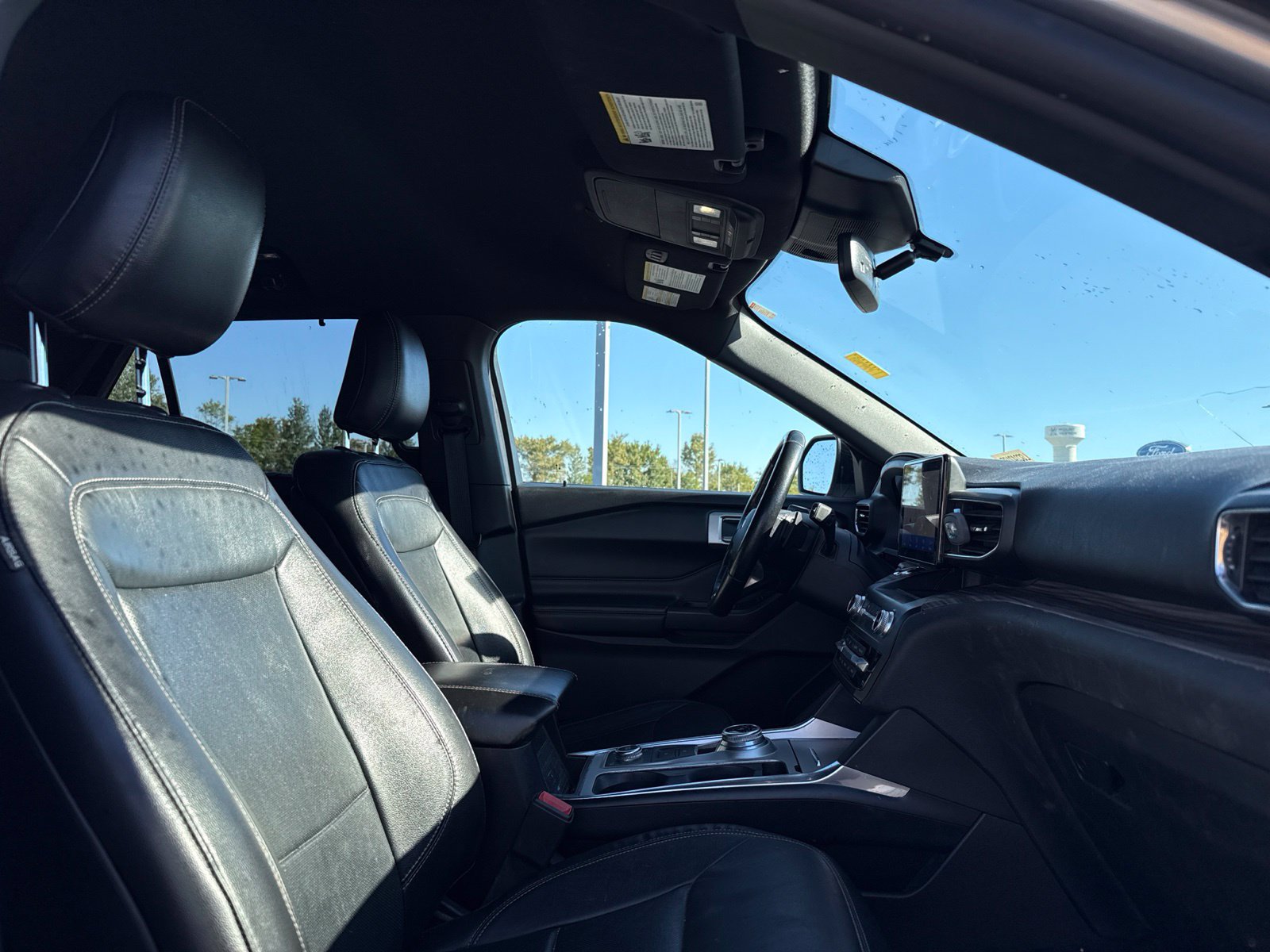 Used 2020 Ford Explorer Limited AWD/4WD image 7