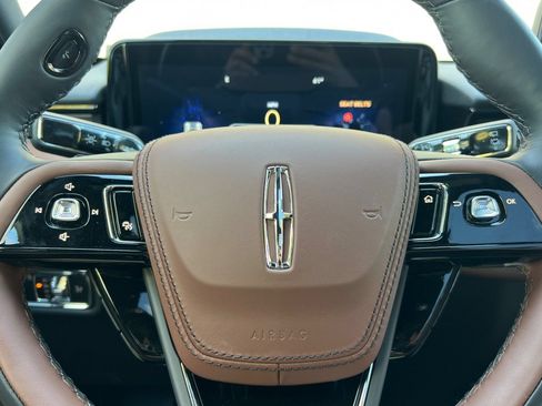New 2026 Lincoln Aviator Reserve AWD/4WD image 22