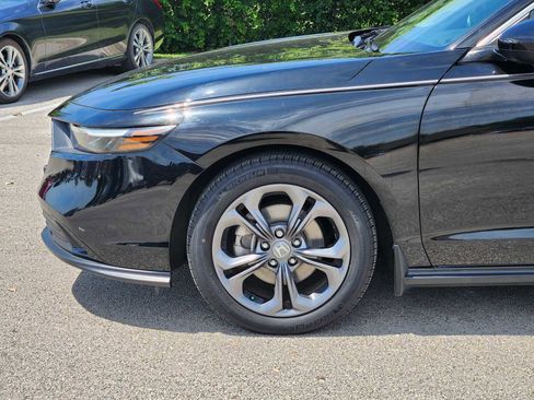 Used 2023 Honda Accord EX image 8