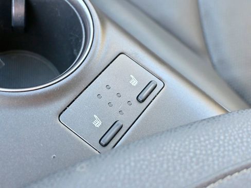 Used 2023 Toyota Camry XSE image 11