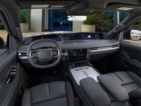 New 2025 Lincoln Navigator L Reserve w/ Jet Appearance Package image 9